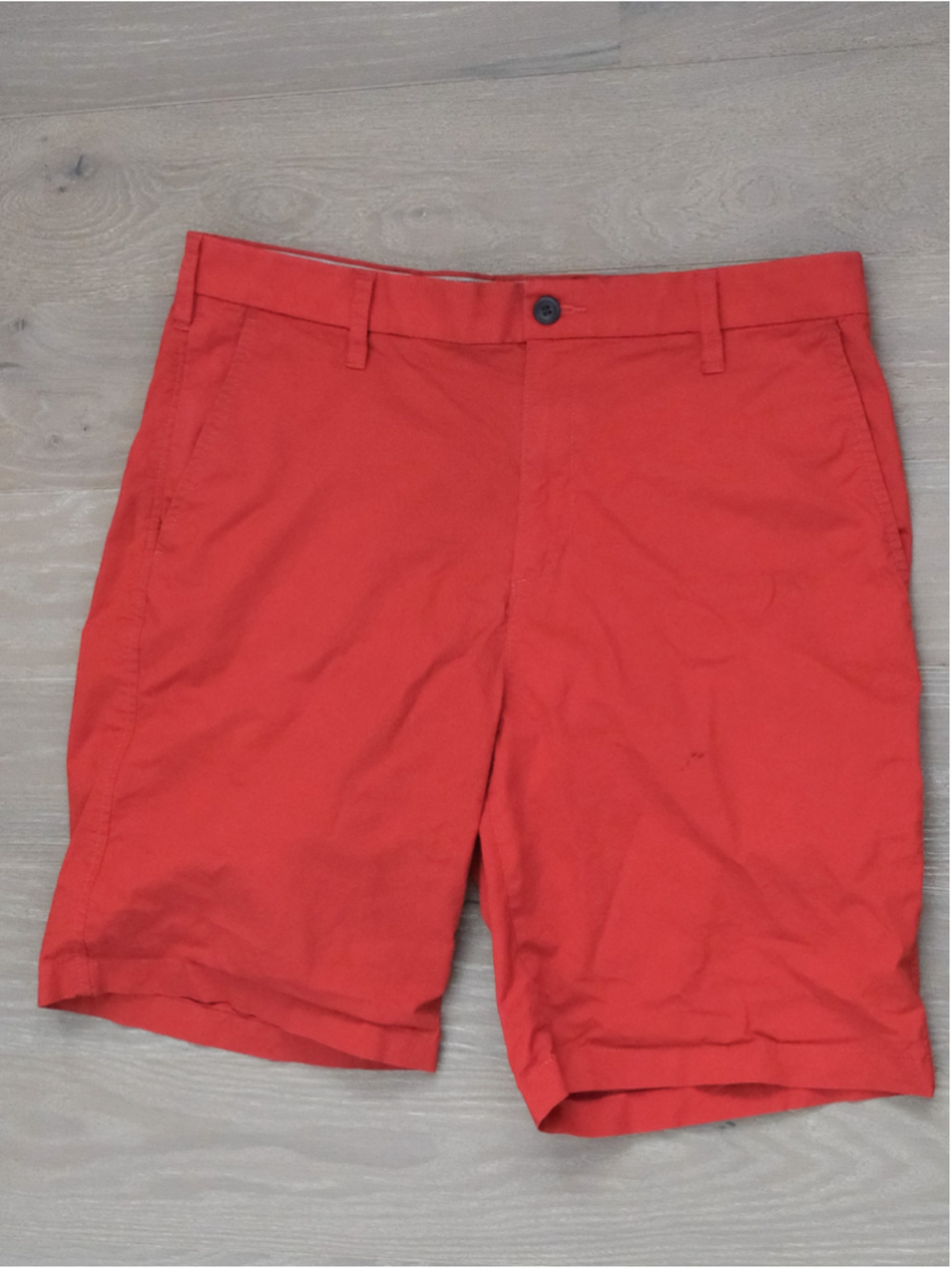 Dockers Menβs Smart 360 Flex Shorts Red Size 34